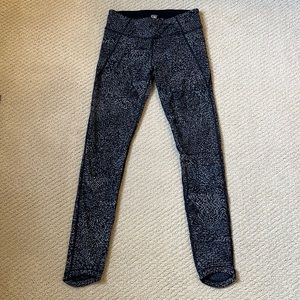 Athleta Girl Run With It Tight. Size L/12